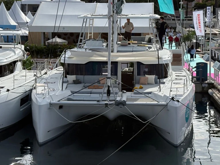 Lagoon Lagoon 47 charter bareboat or skippered in  Split