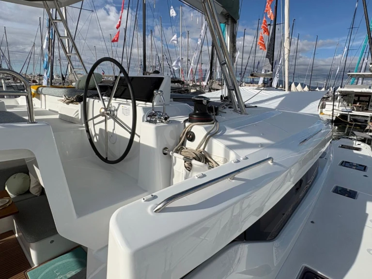 Yacht charter Split - Lagoon Lagoon 47 on SamBoat