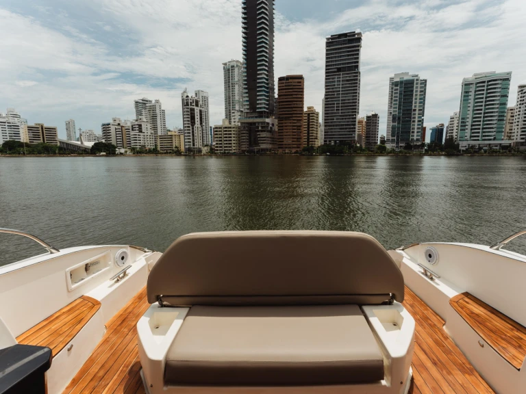 Motorboat hire in Cartagena - Custom Made custom