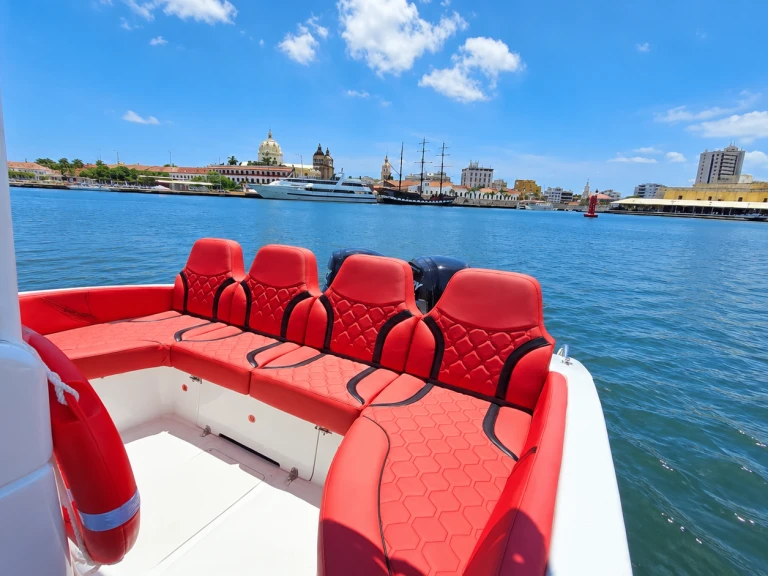 Charter a Custom Made custom in Cartagena on Samboat
