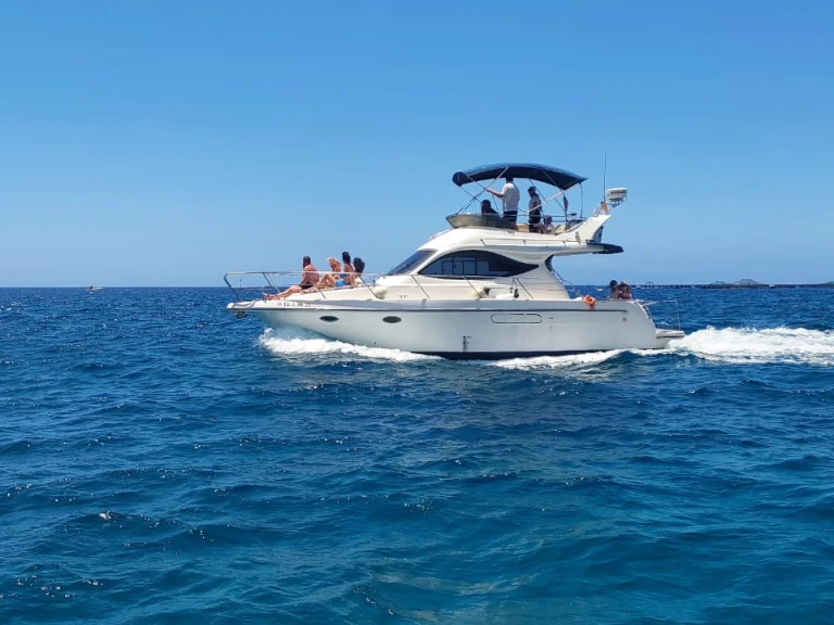 Motorboat hire in Las Galletas - ASTINOR astinor 36 fly