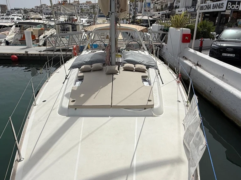 Yacht charter Puerto Banús - Bénéteau Oceanis 48 on SamBoat