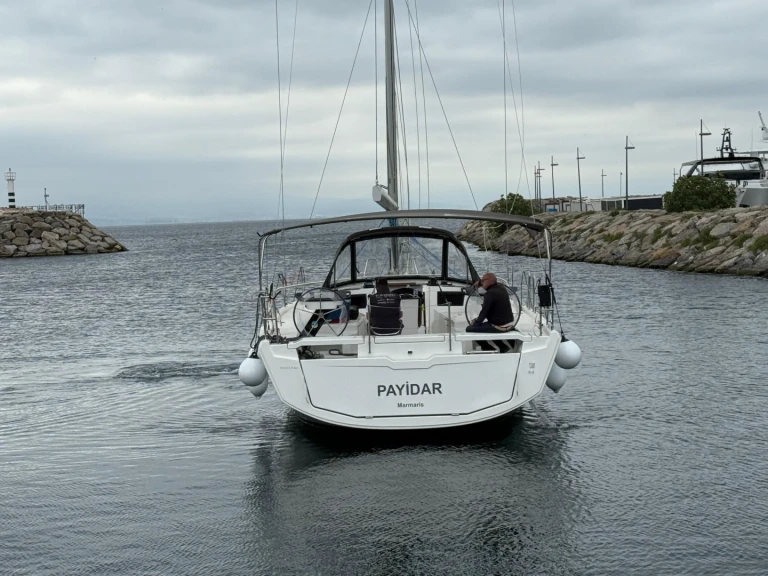 Yacht charter Adaköy - Dufour Dufour 44 on SamBoat