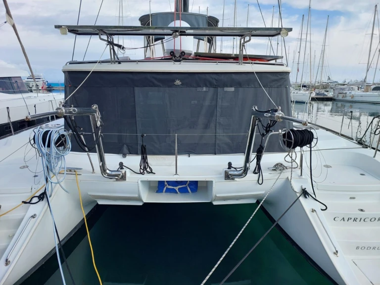 Catamaran hire in Adaköy - Lagoon Lagoon 440