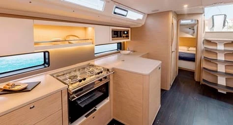 Yacht charter Adaköy - Dufour Dufour 44 on SamBoat