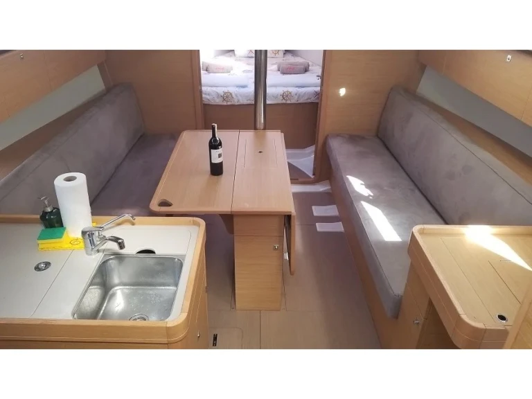 Hire Sailboat Dufour with a boat licence
