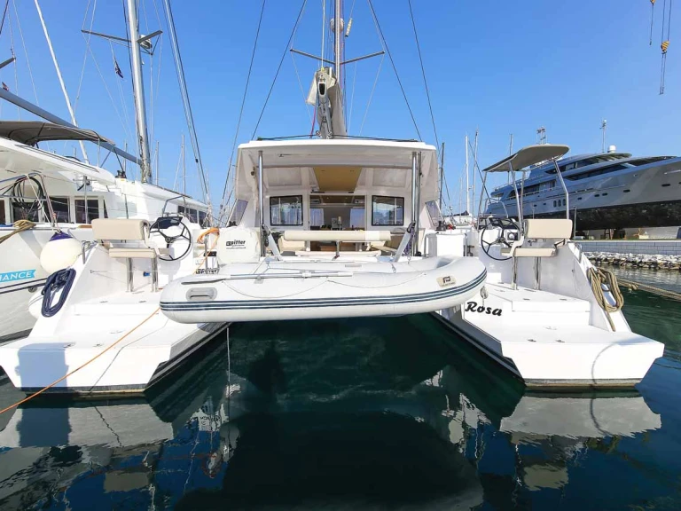 Yacht hire Zadar cheap Nautitech 40