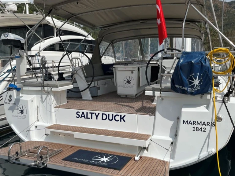 Yacht hire Marmaris cheap Oceanis 46.1