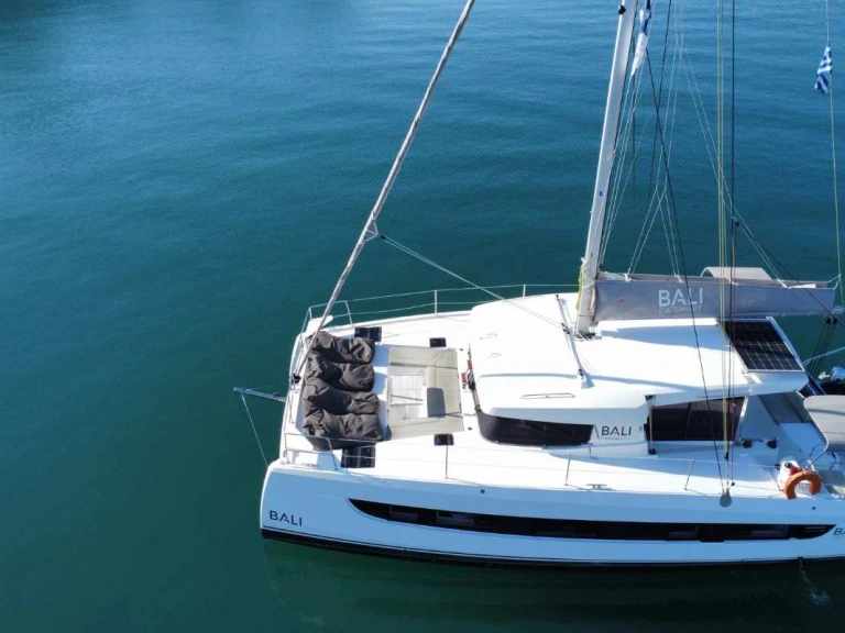 Charter a Bali Bali Catsmart in Plataniás on Samboat