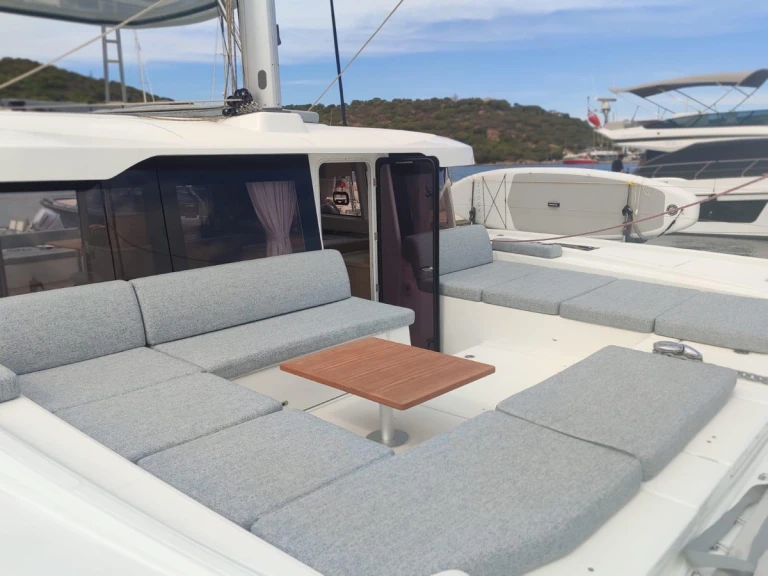 Hire Catamaran with or without skipper Lagoon Cugnana Verde