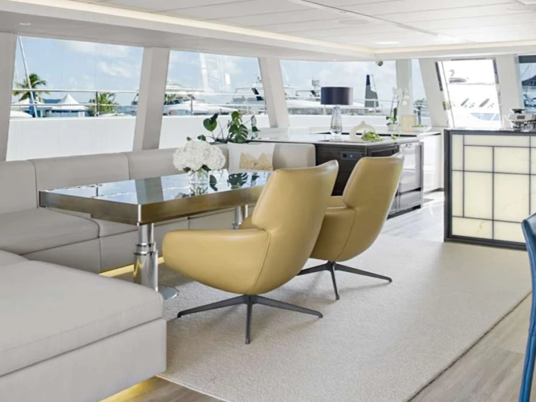 Hire a Sunreef ENDLESS HORIZON Bahamas