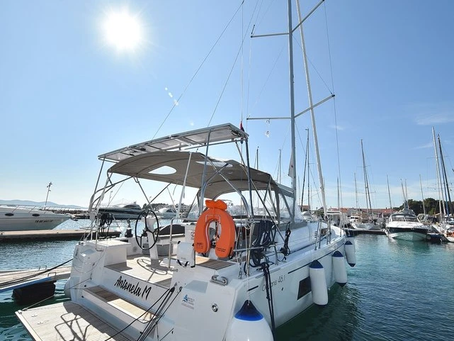 Yacht hire Zadar cheap Oceanis 46.1