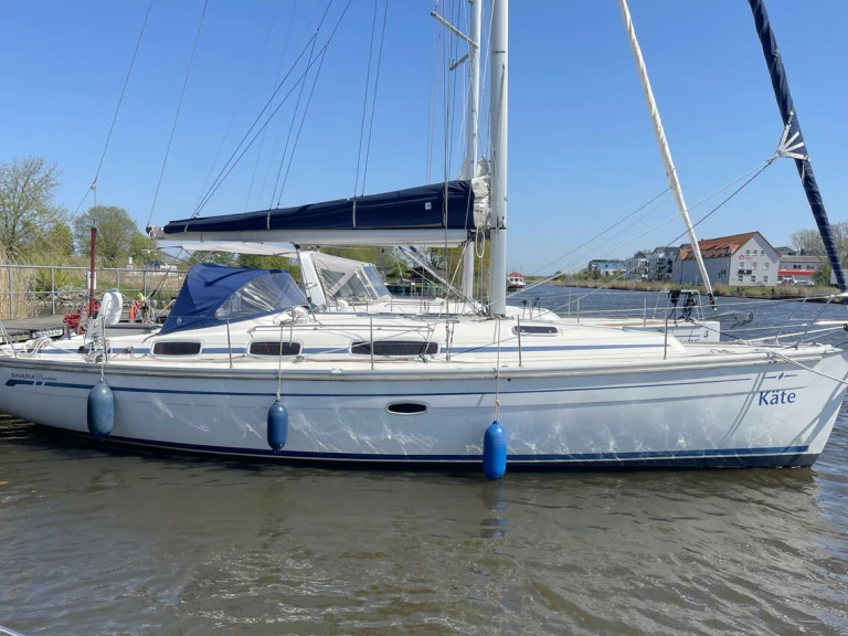 Sailboat to hire Barth at the best price