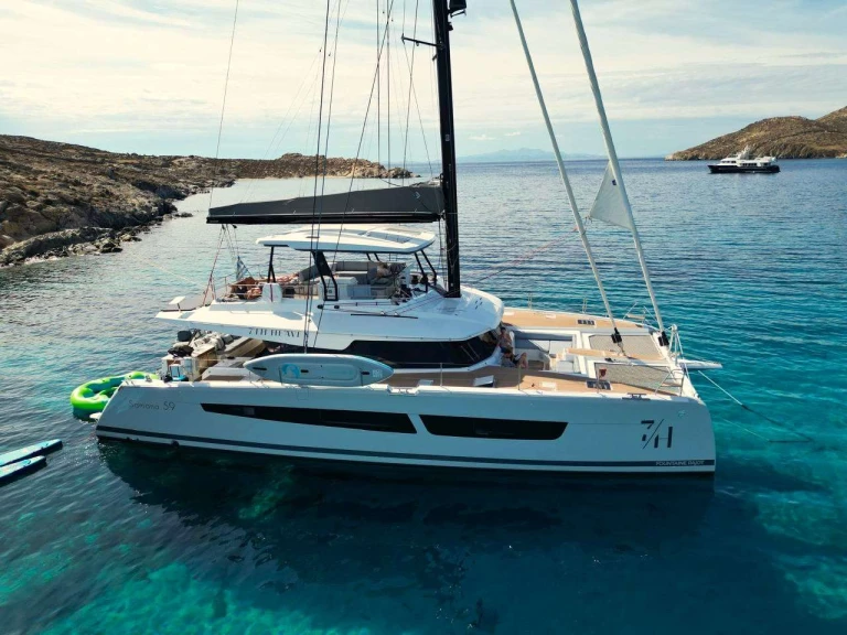 Yacht charter Greece - Fountaine Pajot 7th heaven  on SamBoat