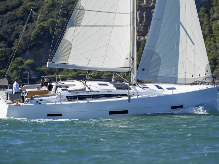 Sailboat to hire Flensburg at the best price