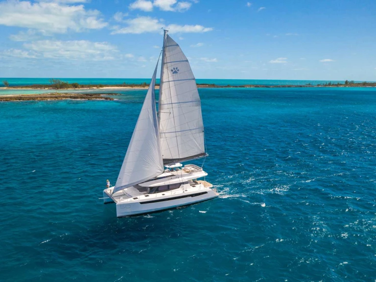 Hire Luxury Yacht with or without skipper Leopard Road Town