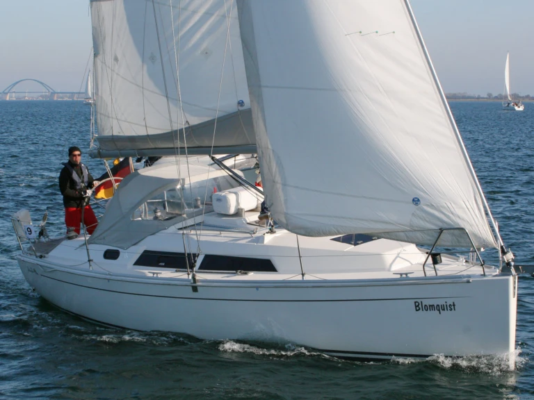 Hire Sailboat Hanse with a boat licence