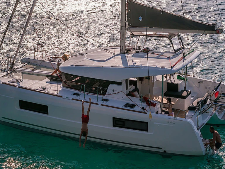 Yacht charter Can Pastilla - Lagoon Lagoon 40 on SamBoat
