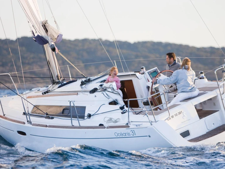 Sailboat hire in Flensburg - Bénéteau Oceanis 31