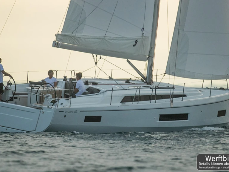 Yacht hire Palma de Mallorca cheap Oceanis 40.1