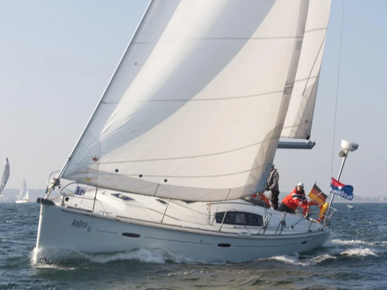 Hire Sailboat with or without skipper Bénéteau Heiligenhafen