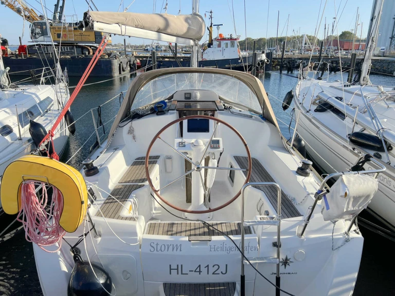 Jeanneau Sun Odyssey 30i charter bareboat or skippered in  Heiligenhafen