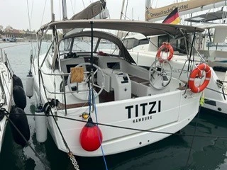 Sailboat to hire Palma de Mallorca at the best price
