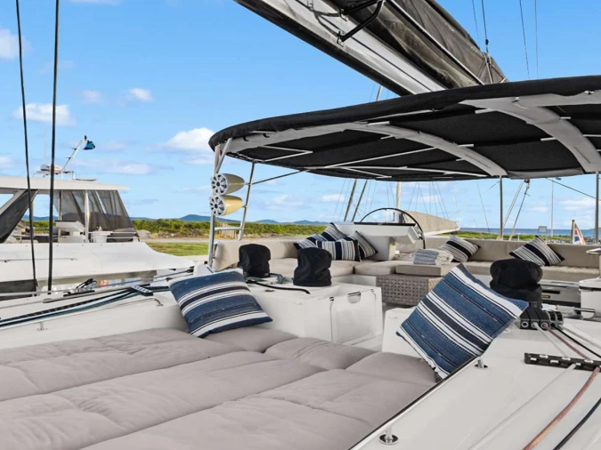 Luxury Yacht hire in Road Town - Lagoon BAGHEERA L620