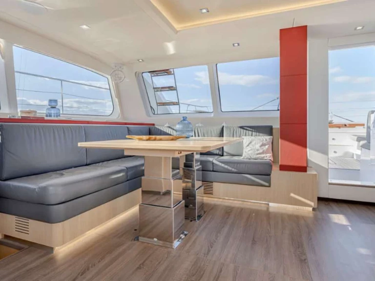 Luxury Yacht to hire Olbia at the best price