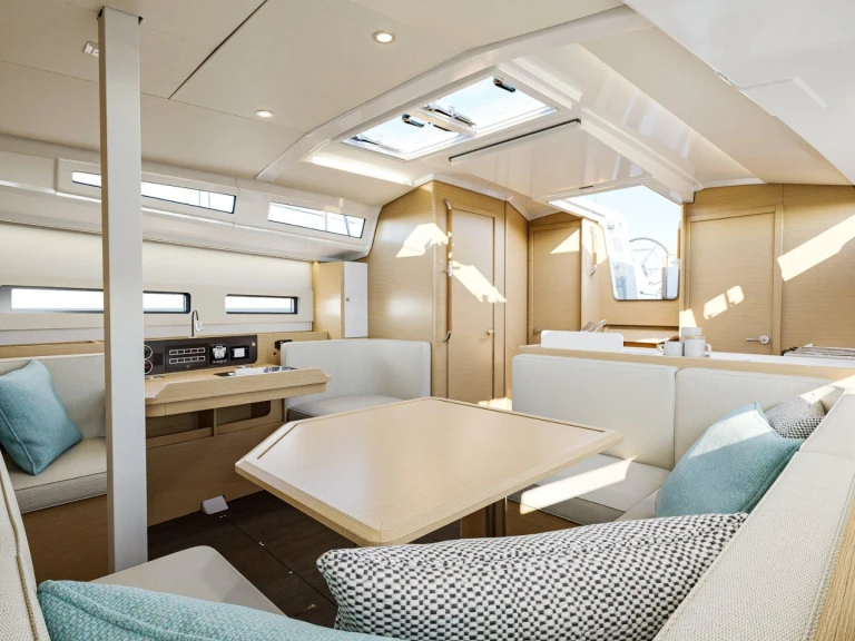 Charter a Jeanneau Sun Odyssey 415 in San Miguel De Abona on Samboat