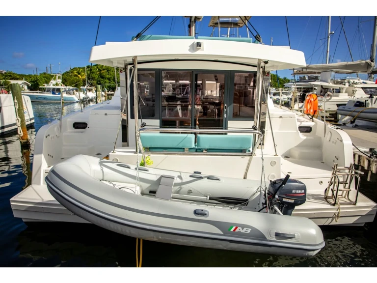 Charter a Bali Bali Catspace Voile in Saint George's on Samboat