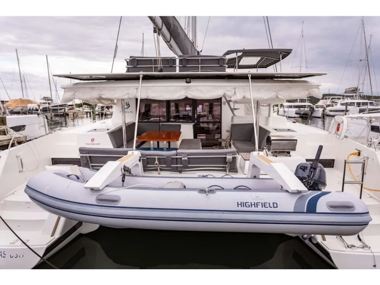 Hire a Fountaine Pajot Saba 50 Saint George's