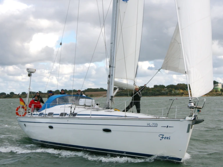 Sailboat hire in Heiligenhafen - Bavaria Cruiser 46