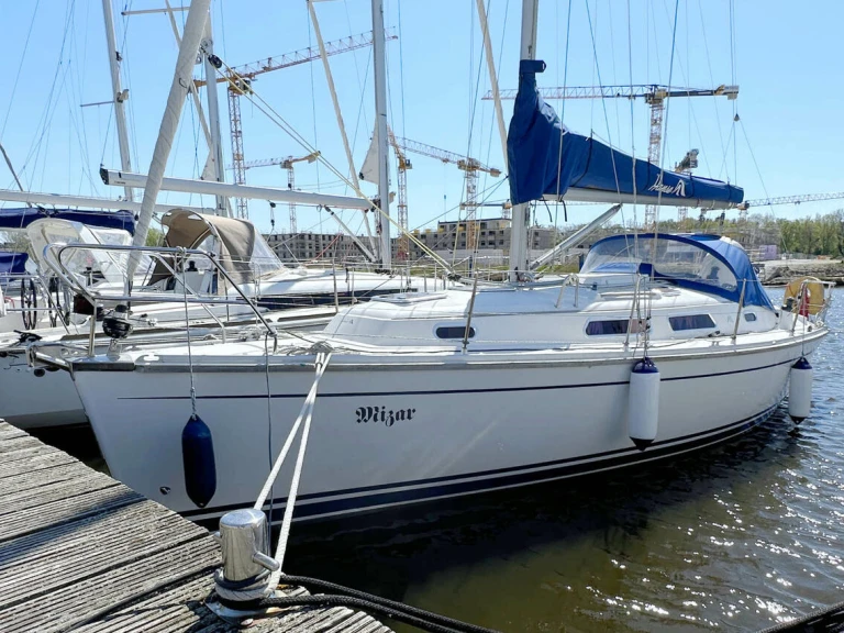 Hanse Hanse 315 charter bareboat or skippered in  Barth