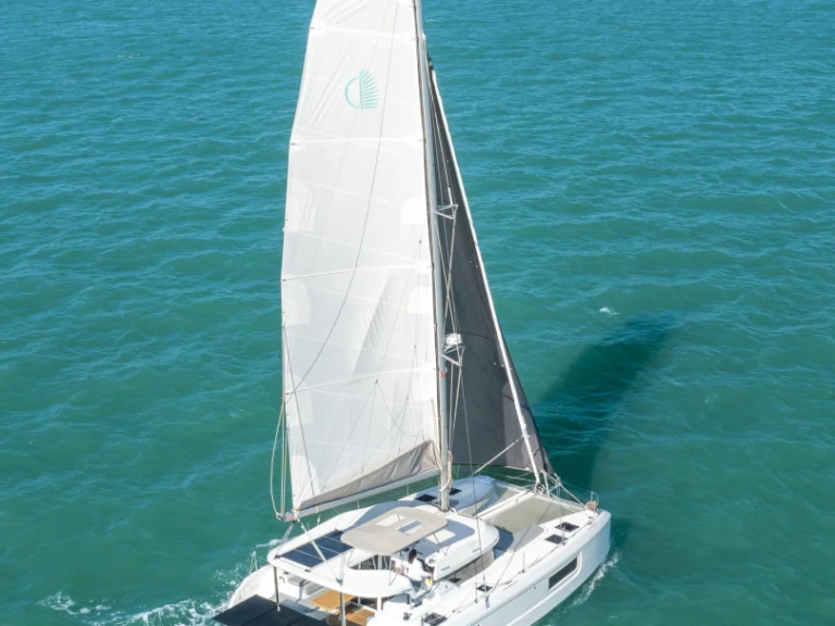 Hire a Lagoon Lagoon 38 Can Pastilla