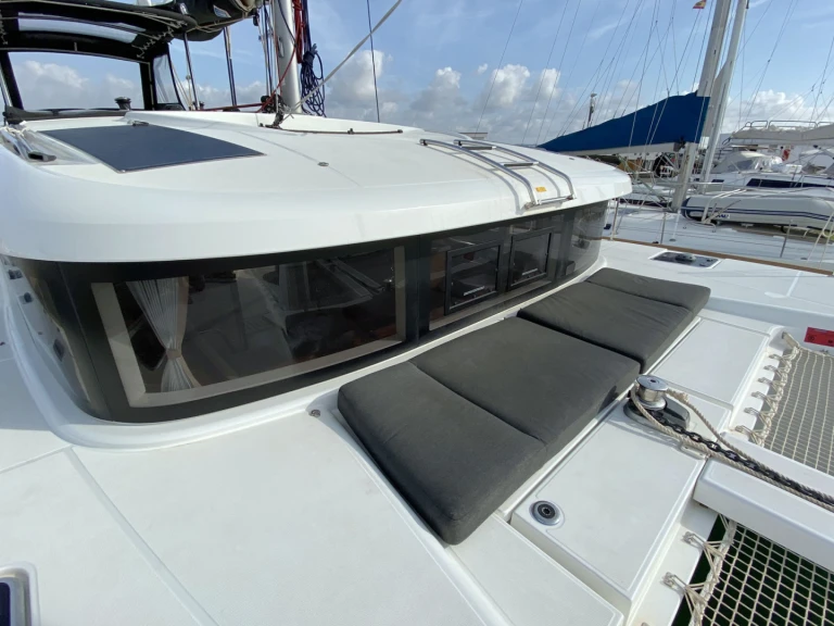 Hire Catamaran with or without skipper Lagoon Can Pastilla