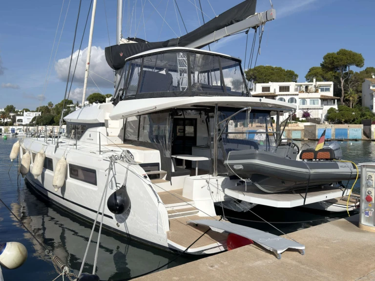Hire a Lagoon Lagoon 51 Can Pastilla