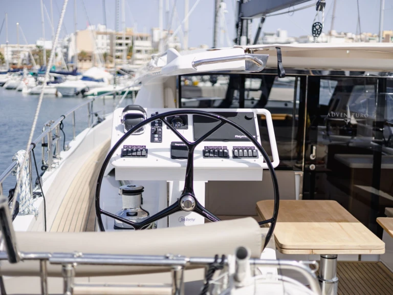 Hire Sailboat Hanse with a boat licence