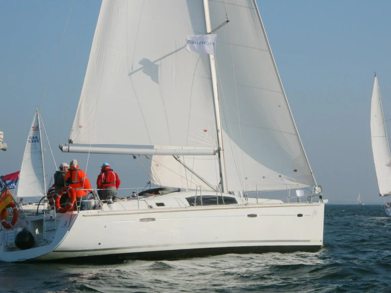Yacht hire Heiligenhafen cheap Oceanis 43