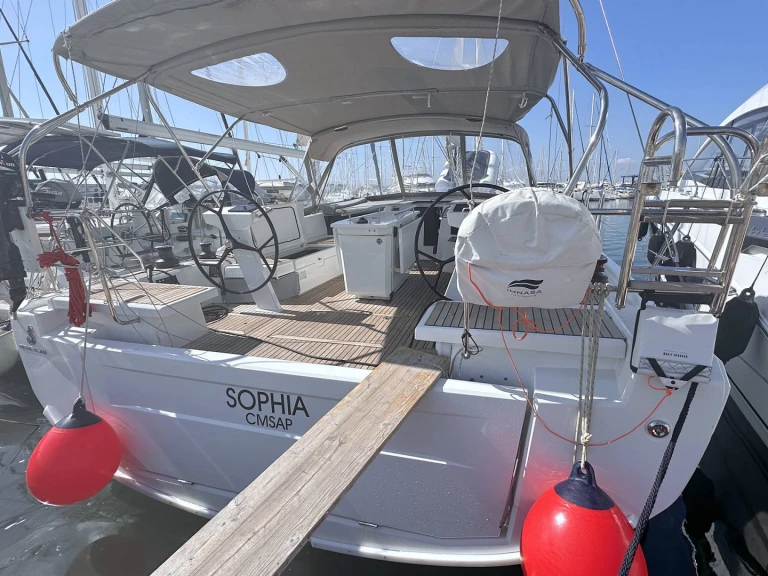 Yacht hire Can Pastilla cheap Oceanis 46.1