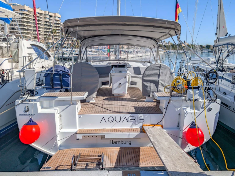 Yacht charter Palma de Mallorca - Bénéteau Oceanis 51.1 on SamBoat