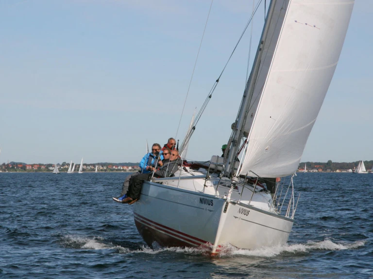 Yacht charter Flensburg - Jeanneau Sun Fast 37 on SamBoat