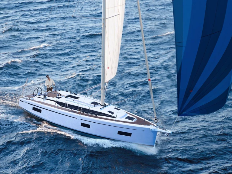Yacht charter Mai Khao - Bavaria Bavaria C38 on SamBoat