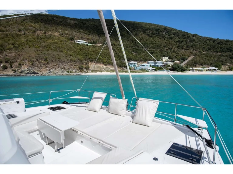 Catamaran to hire Saint George's at the best price