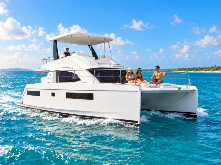Catamaran hire in Cartagena - Custom Made custom