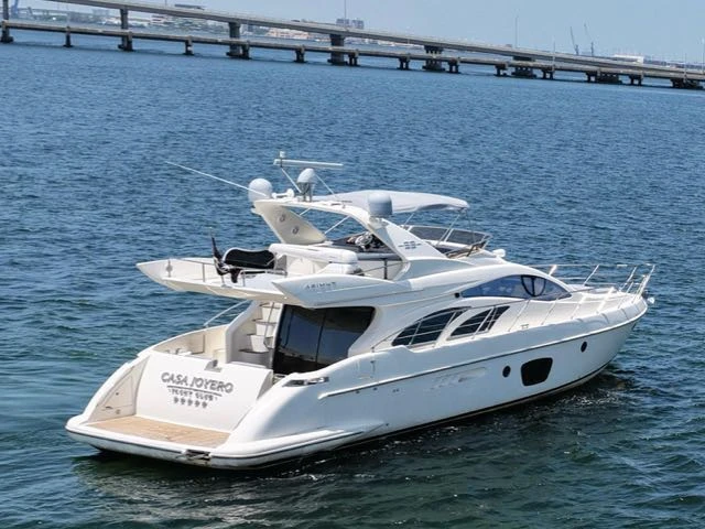 Luxury Yacht hire in Miami - Azimut Azimut 64 Fly