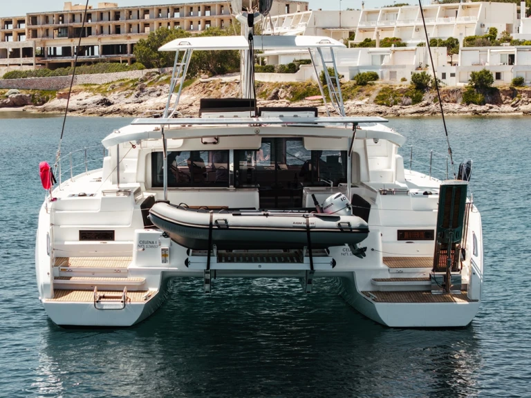 Catamaran hire in Lávrio - Lagoon Lagoon 46