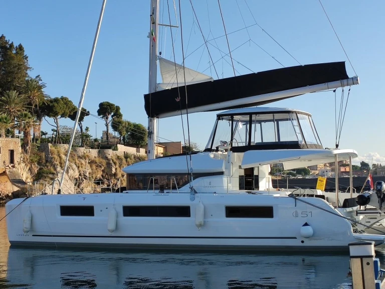 Lagoon Lagoon 51 charter bareboat or skippered in  Tourlos