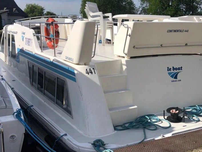 Yacht charter Saint-Gilles du Gard - Le Boat Continentale on SamBoat