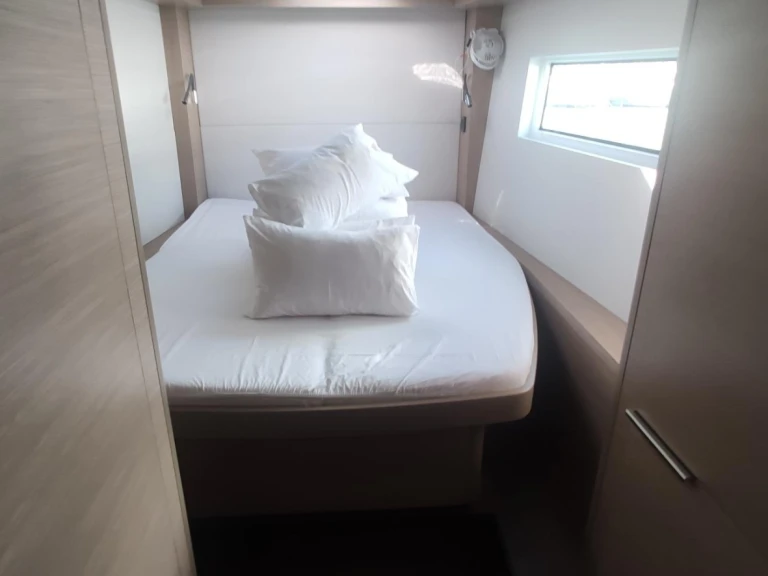 Yacht charter Tourlos - Lagoon Lagoon 51 on SamBoat